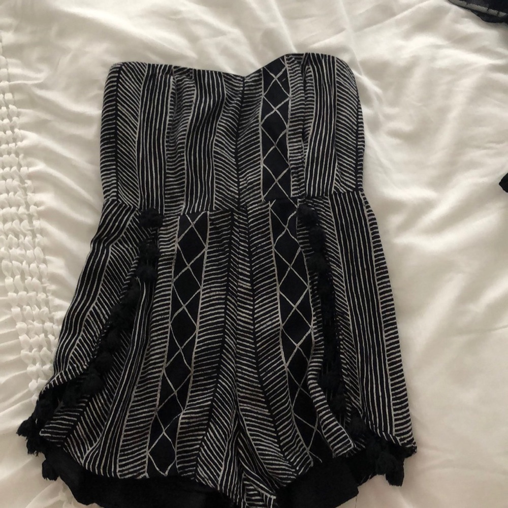 Strapless Tassel romper